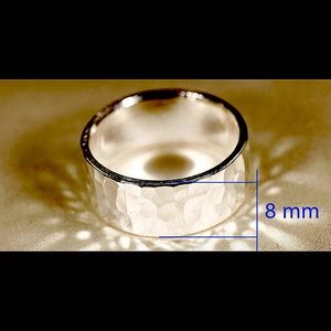 925 Sterling Silver Hammered 8m solid band